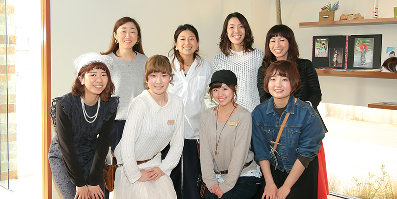 serio anjo／時短なのに月260万スタイリストも。ママの活躍を応援する、多様な制度や工夫とは？