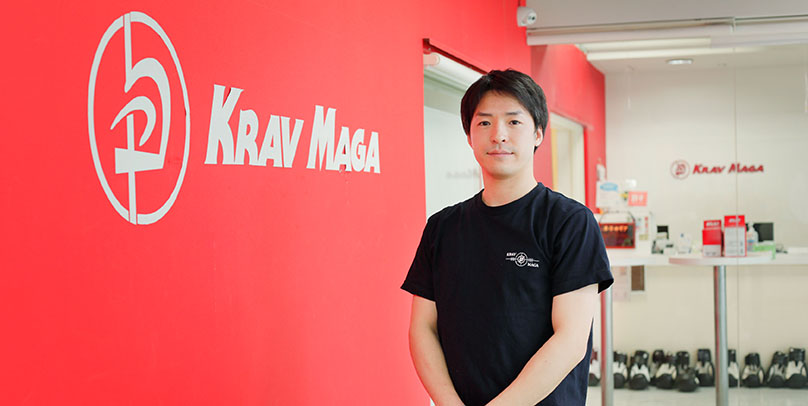 実戦的な護身術を学びながら、無駄のない美しいカラダに。