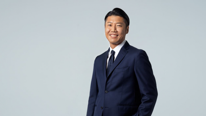 アトリエはるか 岩井 大輔／ヘアメイク専門店だけにあらず!?眉コスメから福祉事業まで、新たなる挑戦！